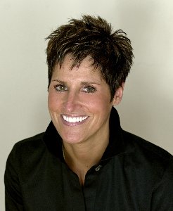 Maureen  Murino  (CBR, E-PRO, SFR, SRES)
