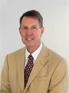 Robert M Meade  (CBR)