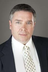 Lindsay C Hewitt 