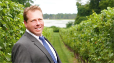 Ryan J MacPherson 