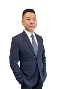 Lung  Wu 