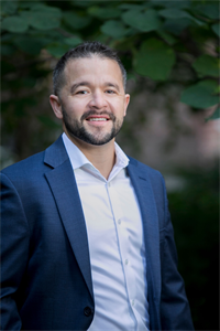 Julio J Munoz 