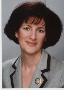 Eileen  Krach  (CBR, GRI)