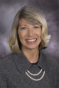 Pamela L Hogrefe 