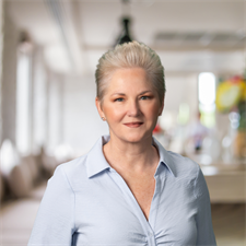 Ann  Acquaviva  (CBR, SFR, GRI)